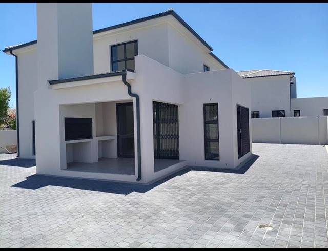 3 BEDROOM PROPERTY TO RENT IN EDEN PARK